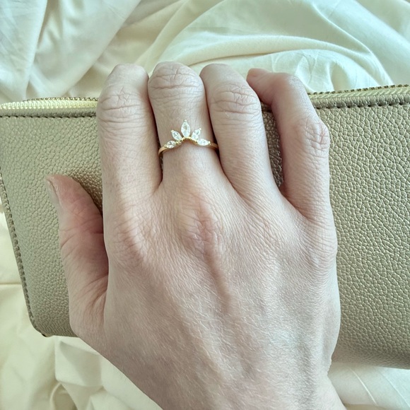 Curved Marquise Gem Crown Gold Stacking Ring - Picture 9 of 15